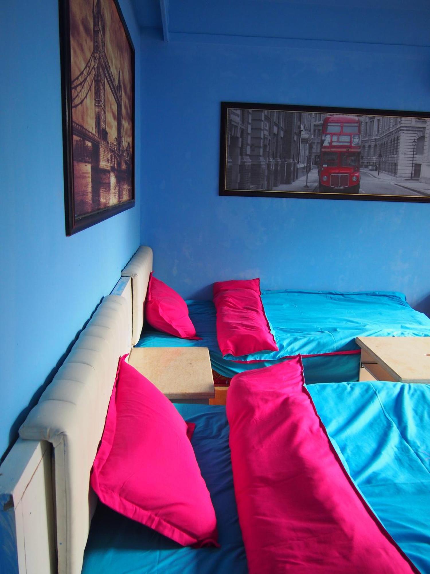 Dengba International Hostel Fenghuang Branch Exterior photo