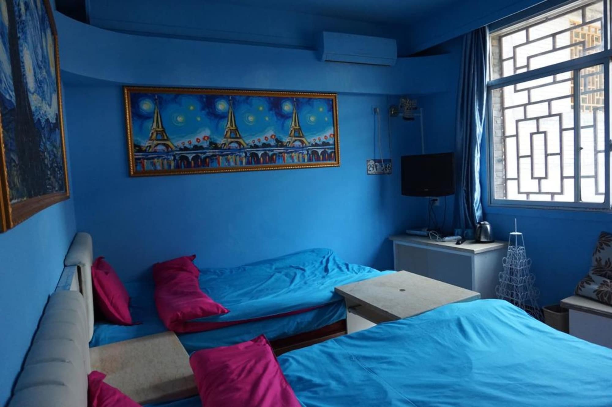 Dengba International Hostel Fenghuang Branch Exterior photo